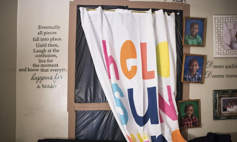 No Heat for 10 Years, and the City Is Their Landlord
