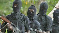 “We’re coming back O! Goodluck” – Angry robbers leave note for absent target
