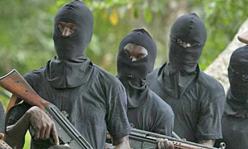 “We’re coming back O! Goodluck” – Angry robbers leave note for absent target
