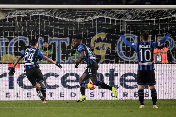 Atalanta's Colombian forward Duvan Zapata (C) scored after just 57 seconds in Bergamo.