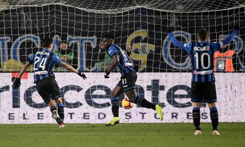 Atalanta's Colombian forward Duvan Zapata (C) scored after just 57 seconds in Bergamo.