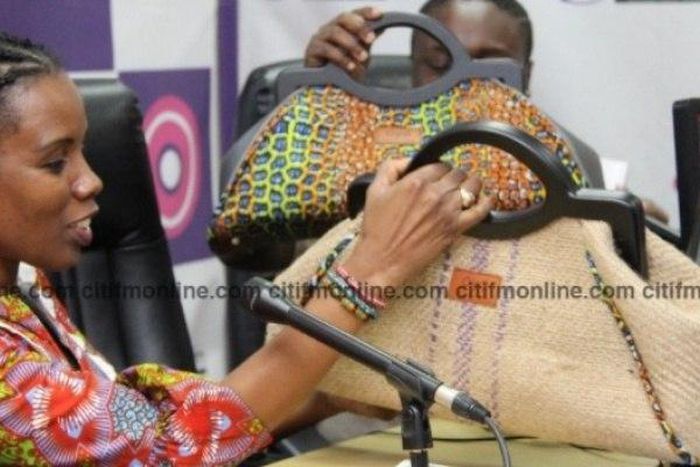 2 new handbags gifted to quiz mistress