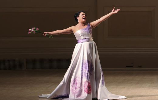 Review: Anna Netrebko Sang a Recital. Of Course She Brought Props.