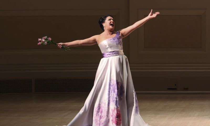 Review: Anna Netrebko Sang a Recital. Of Course She Brought Props.
