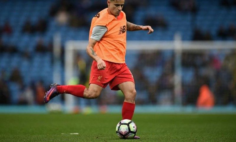 Liverpool's Brazilian midfielder Philippe Coutinho (pictured) is Barcelona's top target to replace Neymar following the Brazilian's world record switch to Paris Saint Germain