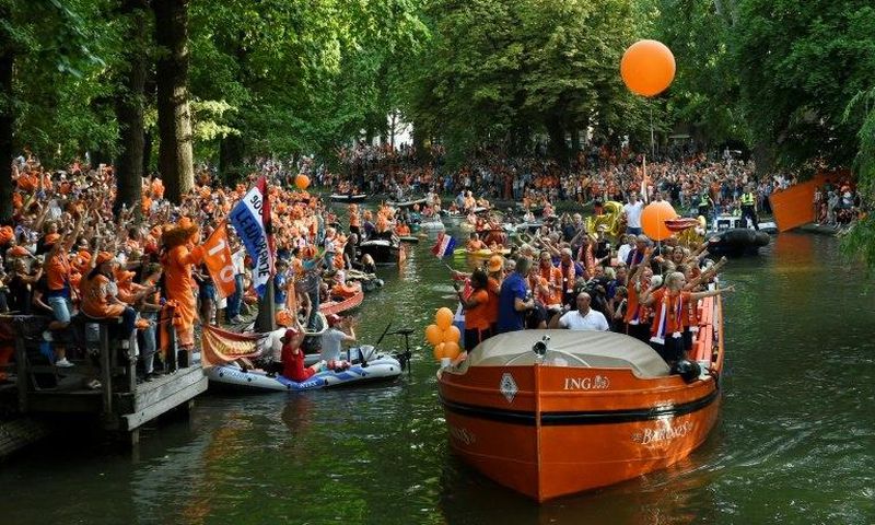 The Dutch women's football team celebrate their Euro victory in Utrecht on August 7, 2017