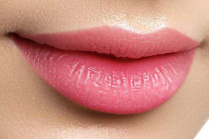 3 natural ways to make your lips