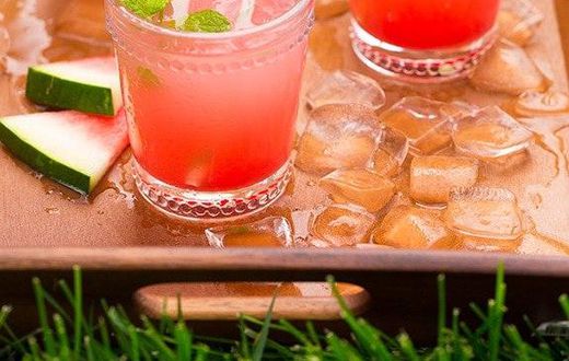 ___9132601___2018___11___23___14___watermelon-lemonade-srgb.
