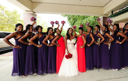 How and when to get involved with a wedding that's not yours