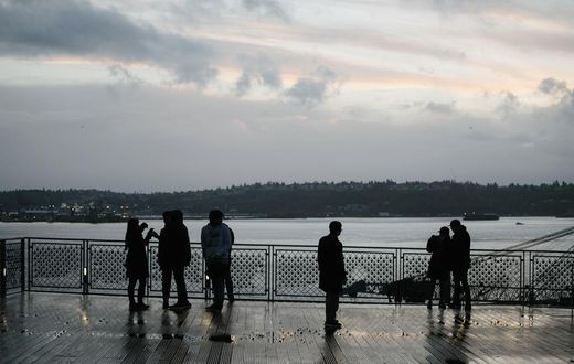 In Seattle, Nostalgia Flows as an Old Highway Nears Its End