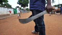 ___7110178___https:______static.pulse.com.gh___webservice___escenic___binary___7110178___2017___8___7___17___cutclass-knife2