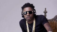 ___7109145___https:______static.pulse.com.gh___webservice___escenic___binary___7109145___2017___8___7___14___shatta-620x330_1