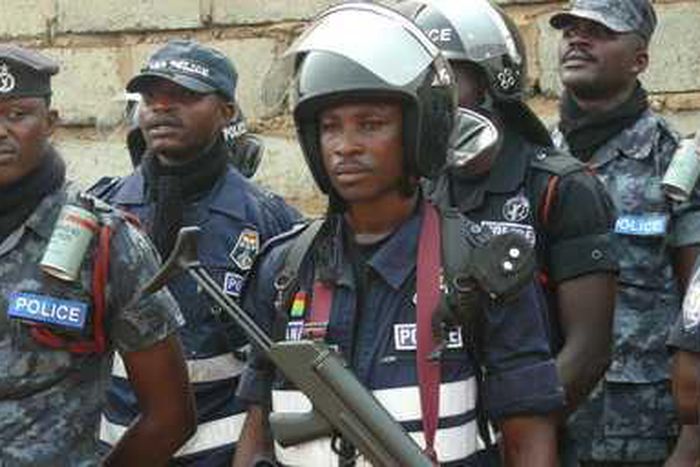 ___7164636___https:______static.pulse.com.gh___webservice___escenic___binary___7164636___2017___8___18___1___12670Police_Armored_car_at_EC_headquarters