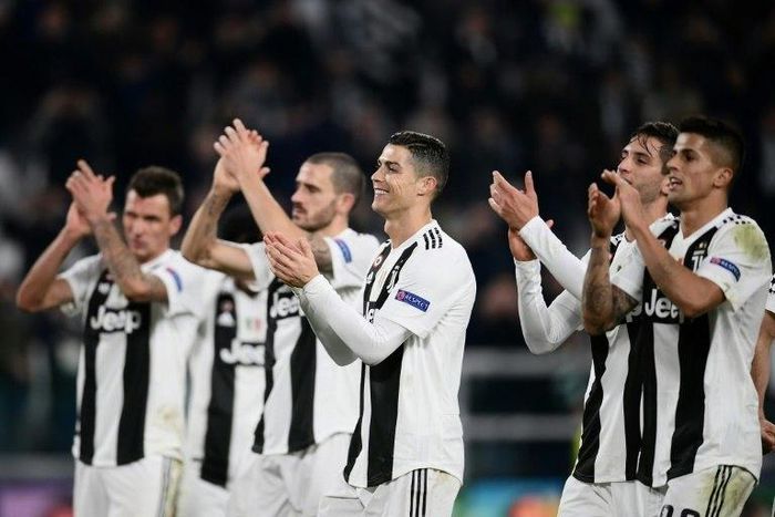 Cristiano Ronaldo set up Mario Mandzukic to score the winner for Juventus in Turin.