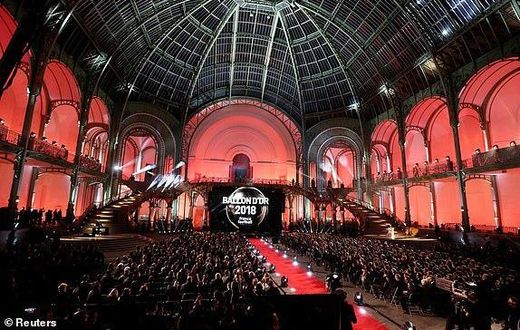 ___9165025___2018___12___4___9___1543867712494_lc_galleryImage_Soccer_Football_63rd_Ball