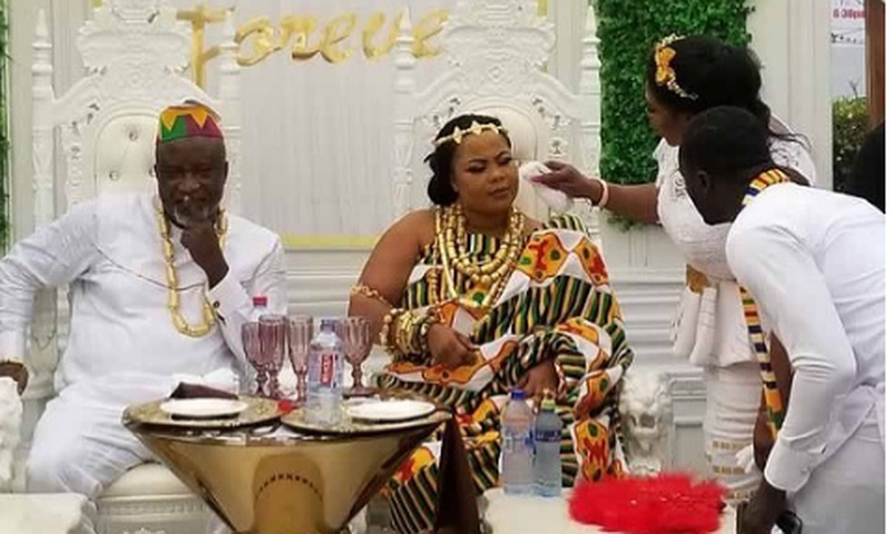 Gifty Anti and Hopeson Adoye tie the knot