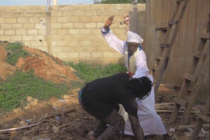 Lil Win - Ladder feat. Odehyie Ba