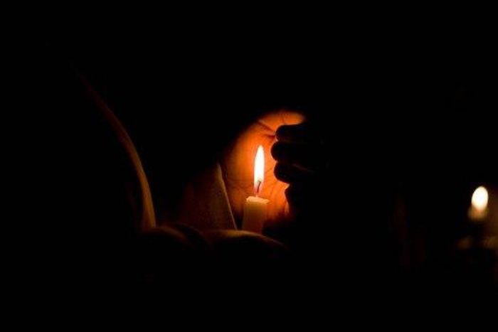 ___7384240___2017___9___27___17___dumsor