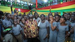 ___9136163___2018___11___25___7___President-Akufo-Addo-with-some-of-the-students-of-Oda-SHS