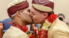 Happy couple, Jahed Choudhury and Sean Rogan