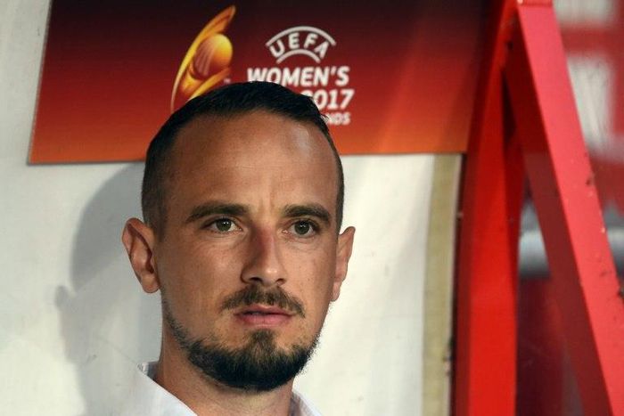 English football's ruling body the Football Association came under increasing pressure to hold another enquiry over allegations made by women's football star Eniola Aluko against England head coach Mark Sampson