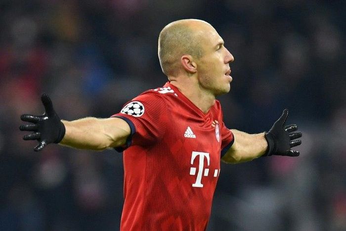 Dutch winger Arjen Robben confirmed Sunday that he will leave Bayern Munich when his contract expires at the end of the current season.