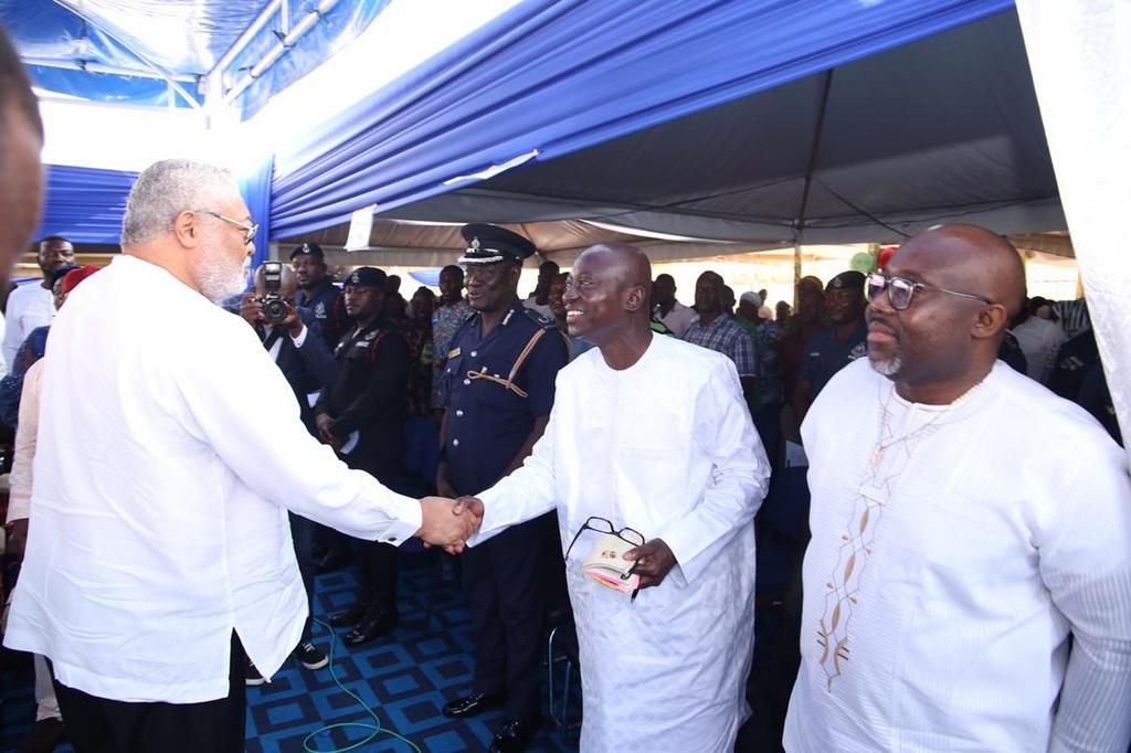 ___9199405___2018___12___14___11___4e202ee2-1a69-4021-86fa-8c856e8ff4f9