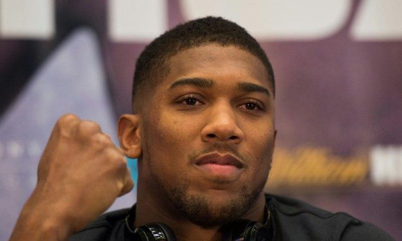 Anthony Joshua says boxers struggle to adapt to mixed martial arts because they "cannot handle the submissions"