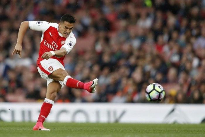 Arsenal's Chilean striker Alexis Sanchez , currently sidelined by an abdominal injury, is out of contract at the end of the season