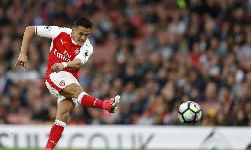 Arsenal's striker Alexis Sanchez takes a shot at goal which is disallowed during the English Premier League football match against Sunderland May 16, 2017