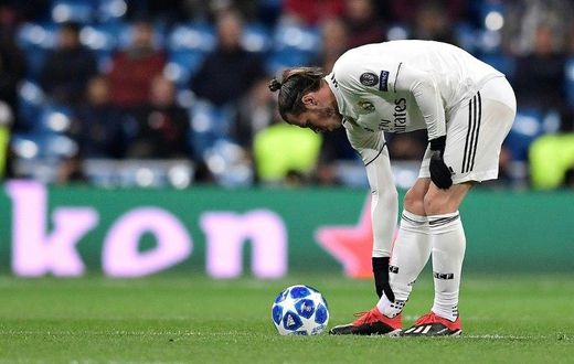 Gareth Bale is out of Real Madrid's Liga meeting with Rayo Vallecano because of an ankle injury