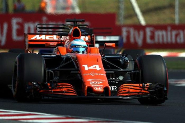McLaren's Spanish driver Fernando Alonso said that he was considering a full Indycar season