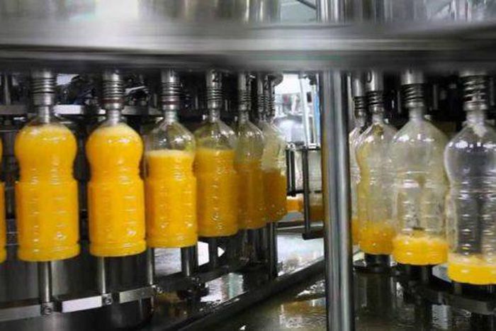___6972092___https:______static.pulse.com.gh___webservice___escenic___binary___6972092___2017___7___10___19___fruit-juice-processing-620x330