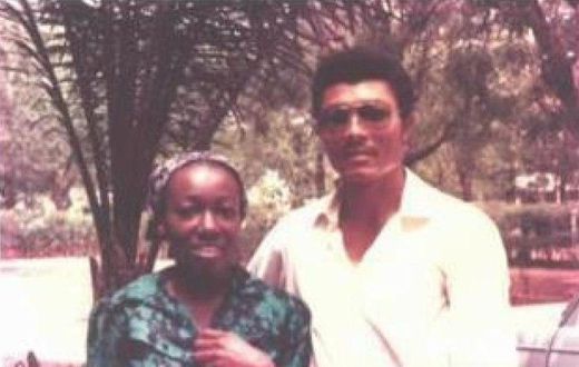 ___9177665___2018___12___7___14___Papa_and_Mana_J