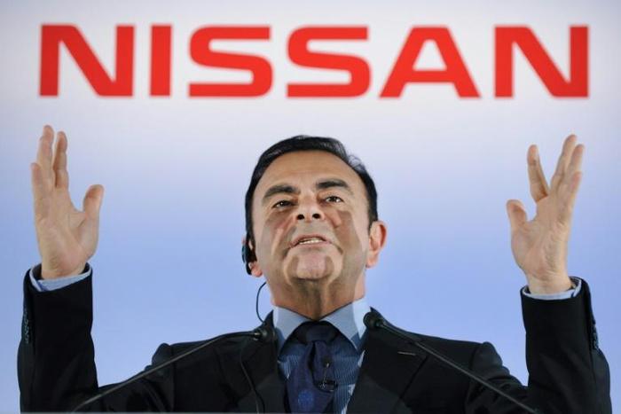 Auto tycoon Carlos Ghosn could soon be freed on bail after a Tokyo court rejected a request to extend his detention
