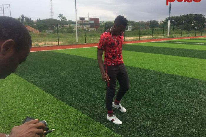 Asamoah Gyan inspects progress of Astroturf project