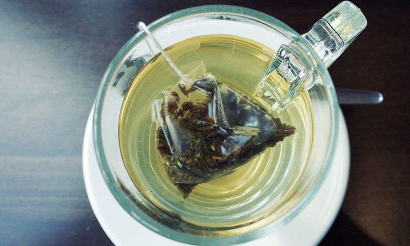 green tea helps sensitive teeth