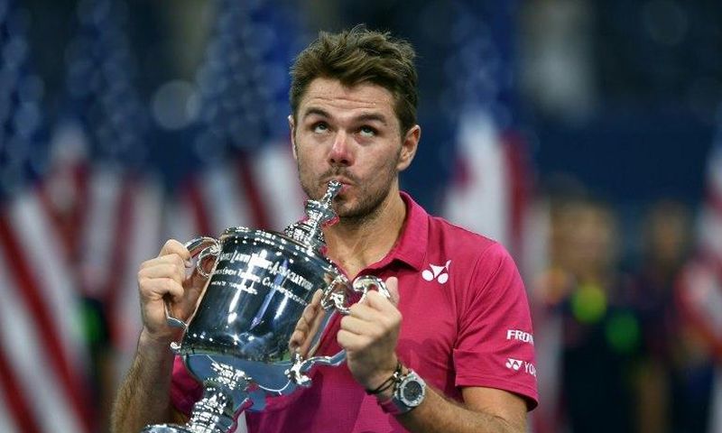 Stan Wawrinka holds the 2016 US Open trophy