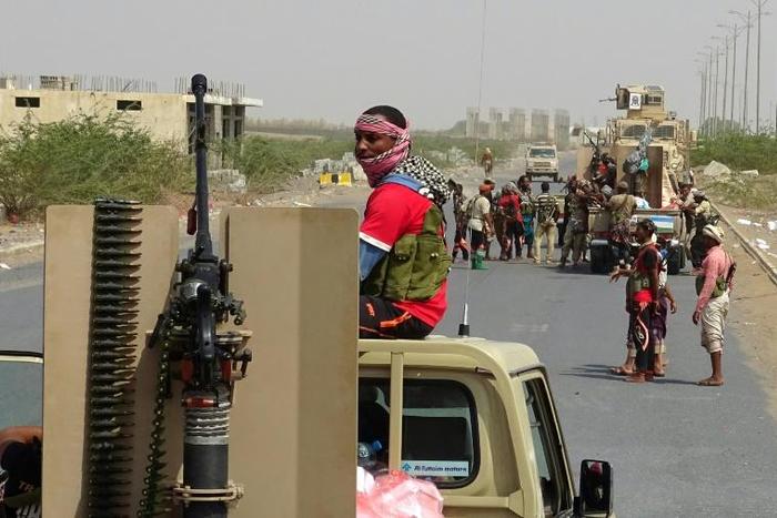 Yemeni pro-government forces have been battling to capture the Red Sea port city of Hodeida from Huthi rebels