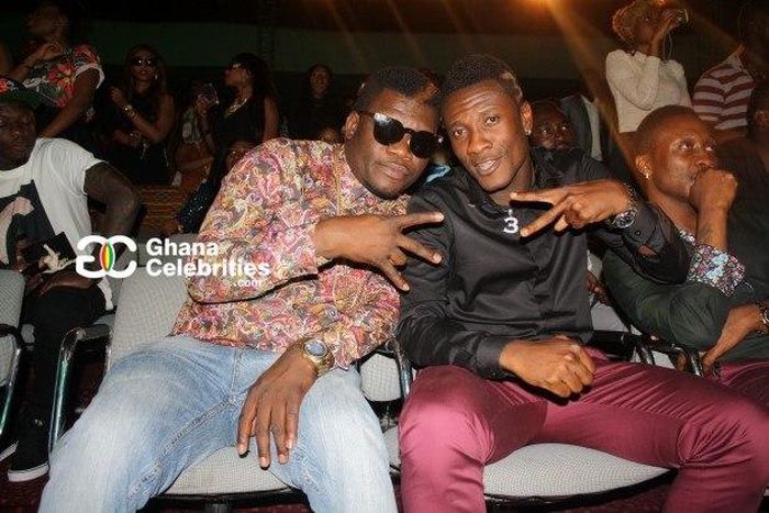 ___7181319___https:______static.pulse.com.gh___webservice___escenic___binary___7181319___2017___8___21___18___Castro-and-Asamoah-Gyan-2