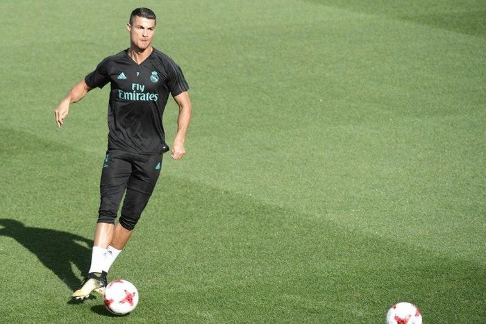 Real Madrid's Portuguese forward Cristiano Ronaldo takes part in a training session at Real Madrid sport city in Madrid on August 15, 2017, on the eve of the Spanish SuperCup second leg football match Real Madrid CF vs FC Barcelona