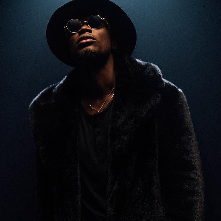 EL coaches Shatta Wale