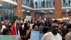 Nigeria’s National Assembly workers demonstrate over unpaid salaries