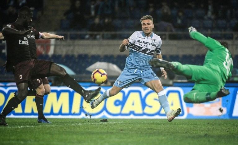 Lazio and AC Milan lost ground on the top three with a 1-1 draw.