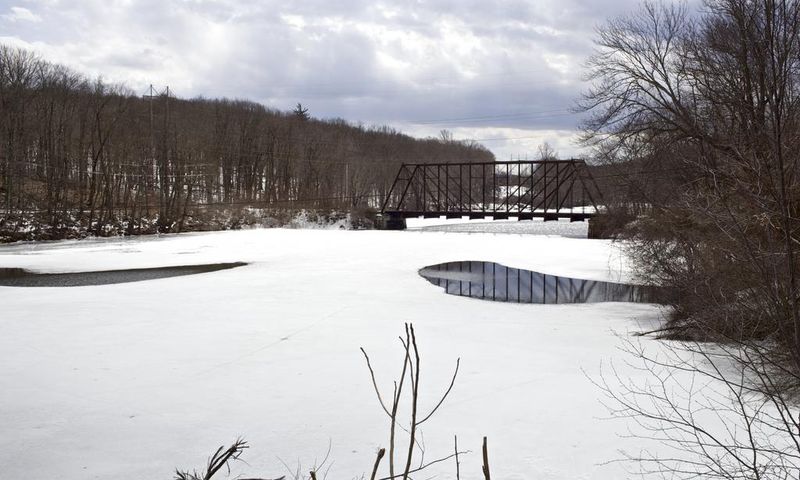 2 Fishermen Die After Boat Capsizes on Westchester Reservoir