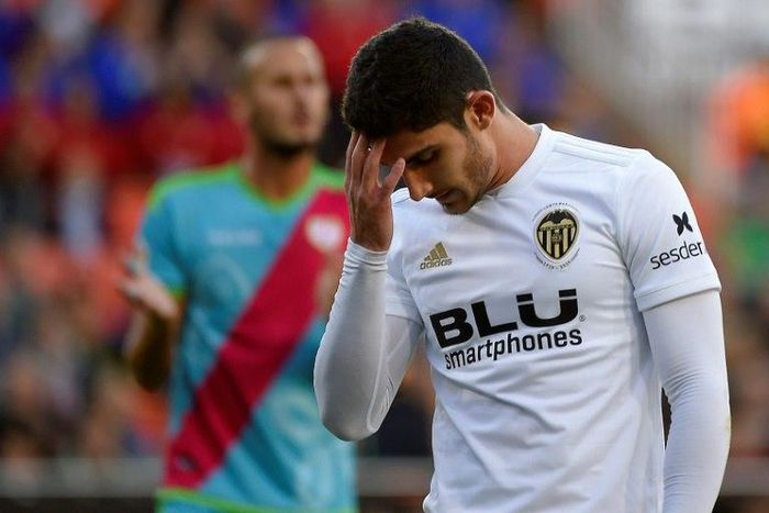 Valencia winger Goncalo Guedes out for two months after surgery for a sports hernia