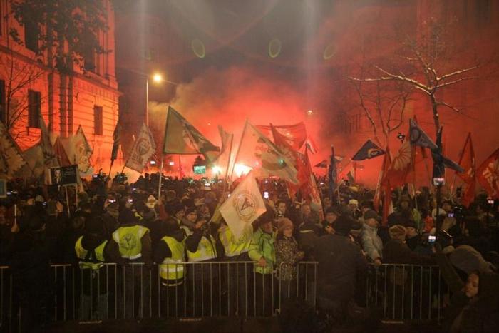 The opposition is calling for a big demonstration to kick off the New Year in Budapest on 2 January