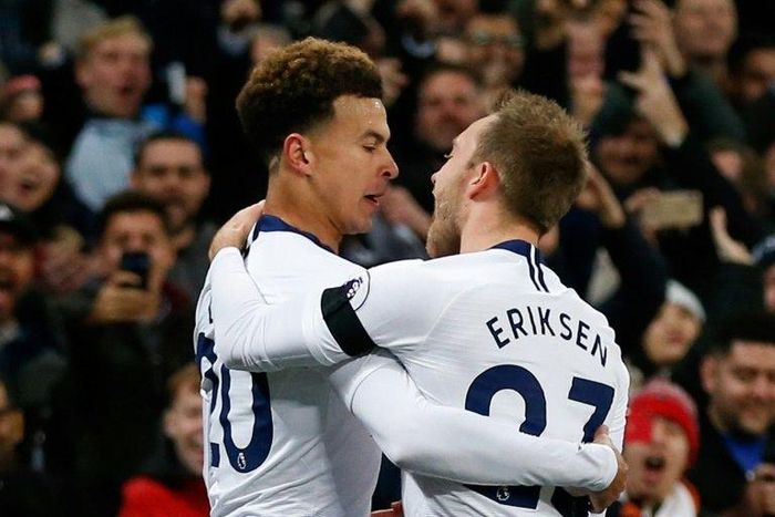 Tottenham's Dele Alli (left) celebrates scoring against Chelsea