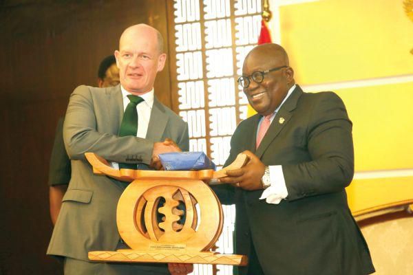 Nana Addo with Sean Hoy