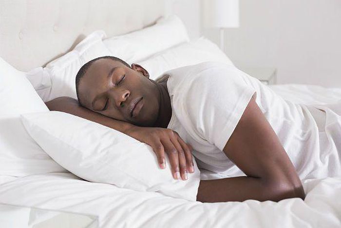 ___9168920___2018___12___5___10___0812sleeping